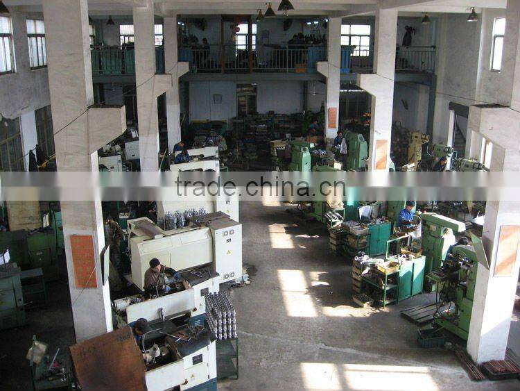 Battery powered automatic high tension plastic strapping tool