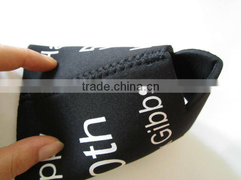 Flat pack stubby holder