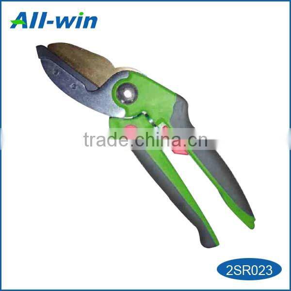 good-quality metal garden pruning shear