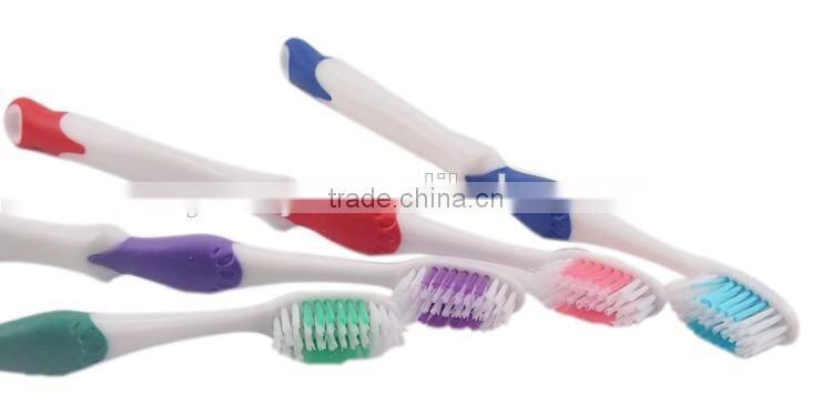 Hot selling plastic kids toothbrush with cover and disposable head
