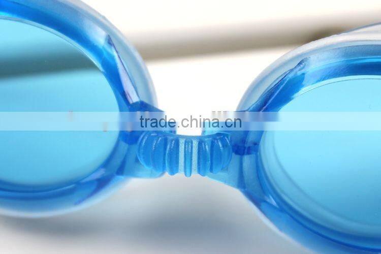 2016 Wholesale Silicone New Design Sports Anti Fog Swimming Googles