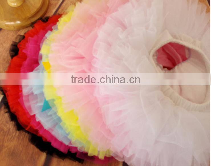 2015 Hot sales! baby pink wholesale lace ruffle tutu bloomers baby bloomers