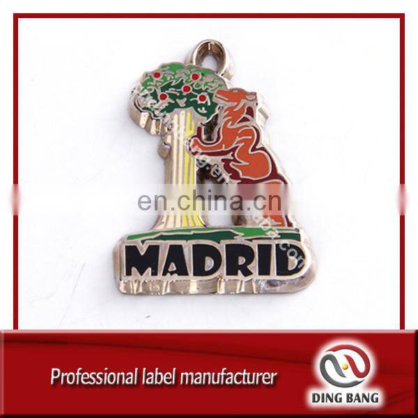 OEM Factory High Precision Die Cast Type And Soft Enamel Type Fashional Decoration Custom Madrid Souvenir Metal Pendant