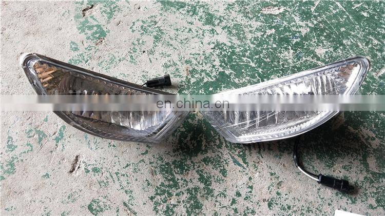 China Bus Spare Parts LED Head Lamp Front Fog Lights for Yutong Bus ZK6122HL
