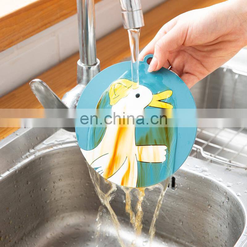 Heat Insulation Non-slip Coffee Table Cup Mats Pad Placemat Cartoon Silicone Coaster Kitchen Accessories