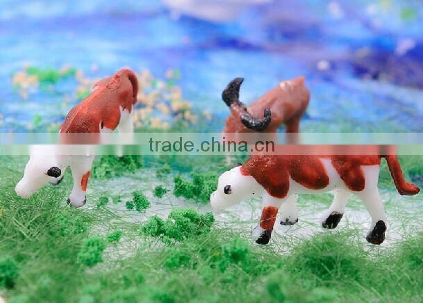 HO scale plastic color cow for 1:87