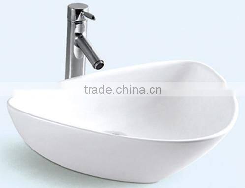 Y122A Art Basins; Triangle Single Faucet Hole Handmade Self Rim White Color Basin
