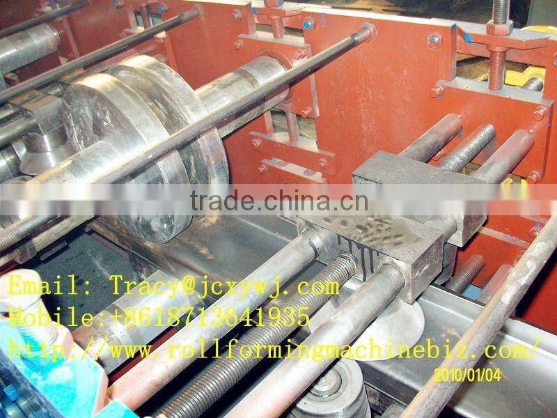 z shape steel purlin forming machine