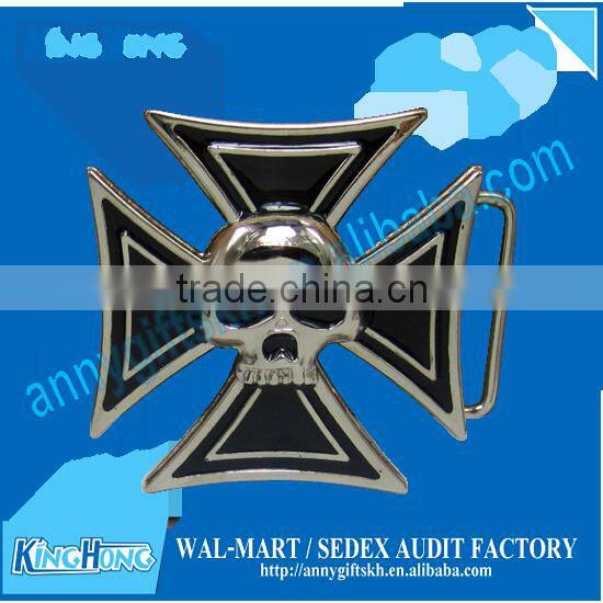 Novelty crystal skull belt buckle