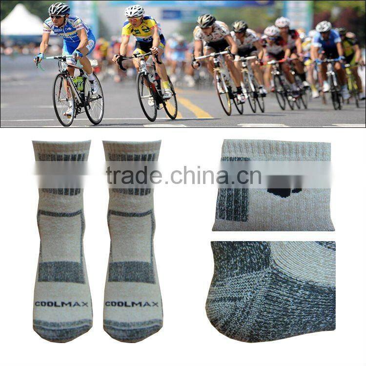 2013 fashion design man custom cycling socks,breathable sport socks,terry quality