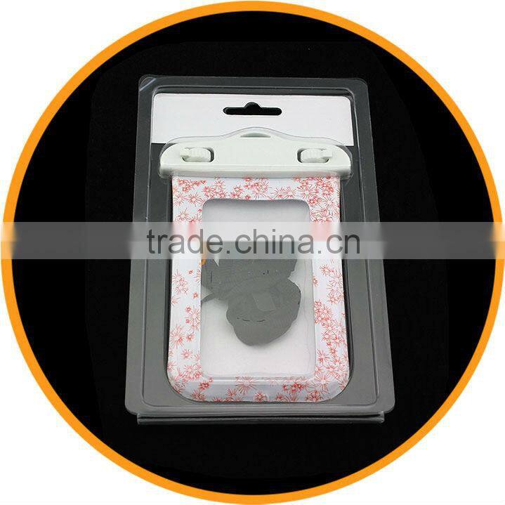 Hot Selling Sport Swimming Cheap Waterproof Bag for iPhone 5 4S Samsung S3 from Dailyetech CE ROHS IPX8 Certificate