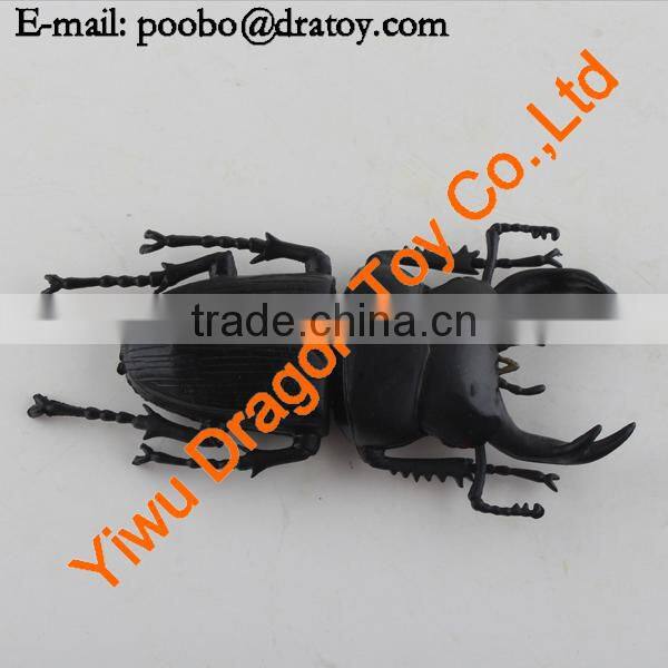 Emulational insect animal figurine