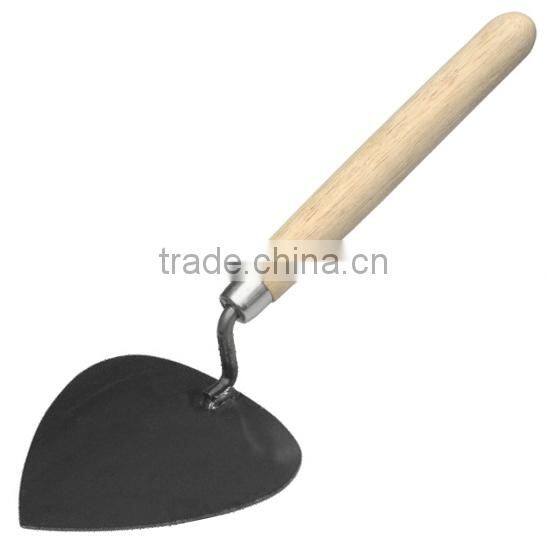 heart round shape bricklaying trowel with wood handle plaster trowel