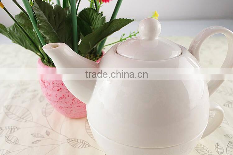 Custom Design Ceramic Tea Set White Porcelain Tea For One Teapot and Cup