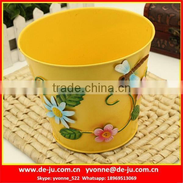 Sculpture Garden Bright Color Flower Pot