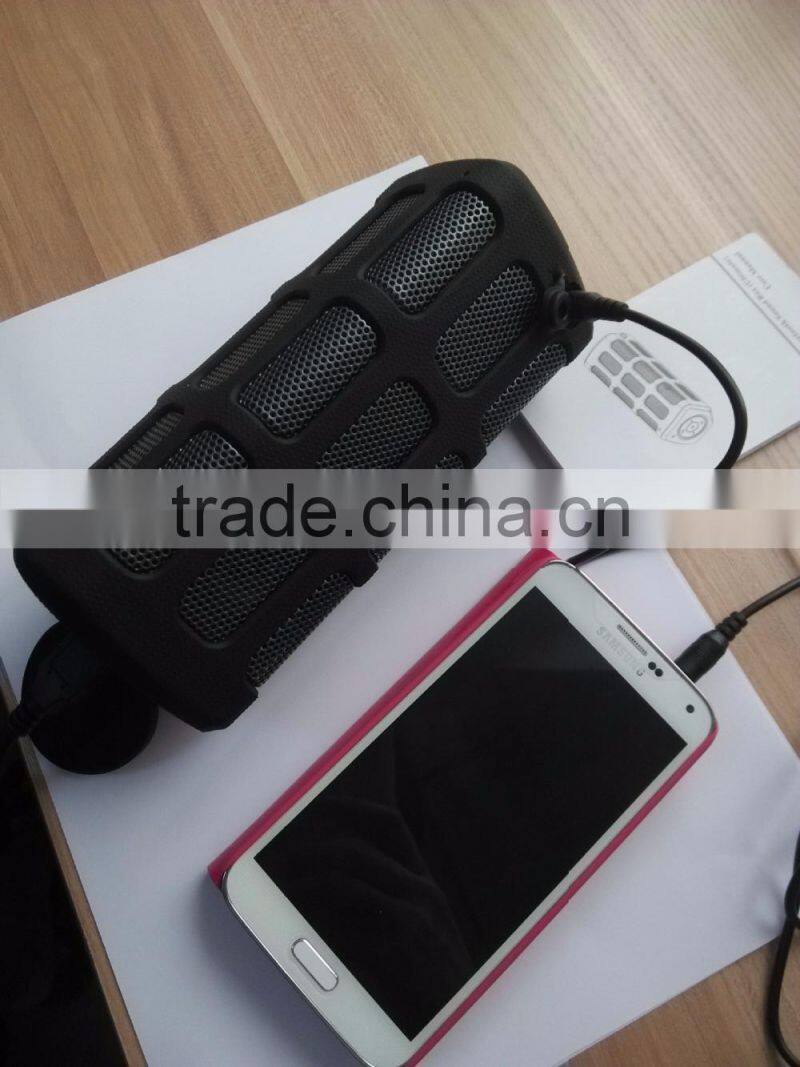 Built-in Power Bank Function 5200mah Waterproof Bluetooth Speaker