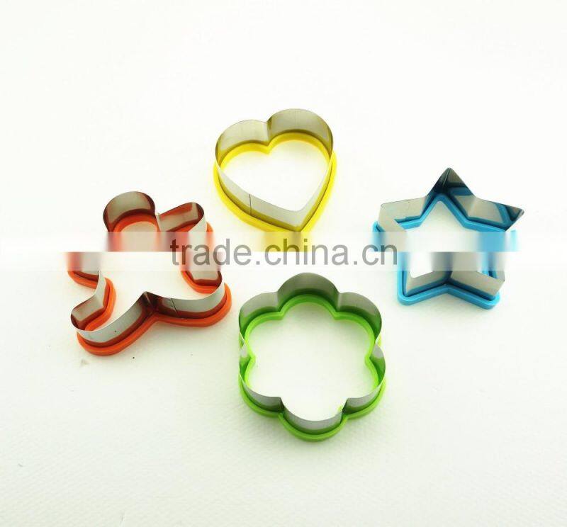 47082 Stainless Steel With Silicone Cover Cookie Cutter