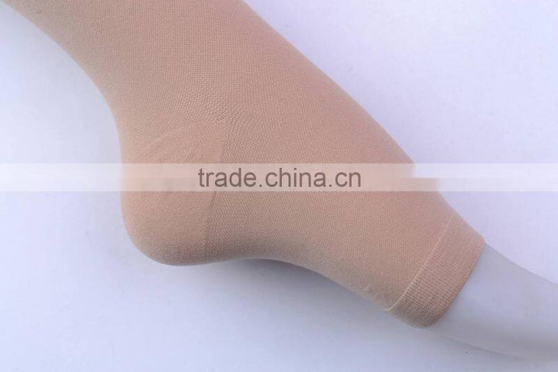 Unisex Nurse Everyday Wearing Knee high 15-20 mm/HG Bonvolant Compression Socks Without Toe