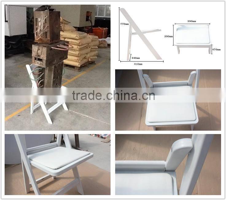 Factory price modern resin folding white wedding chair for event furniture