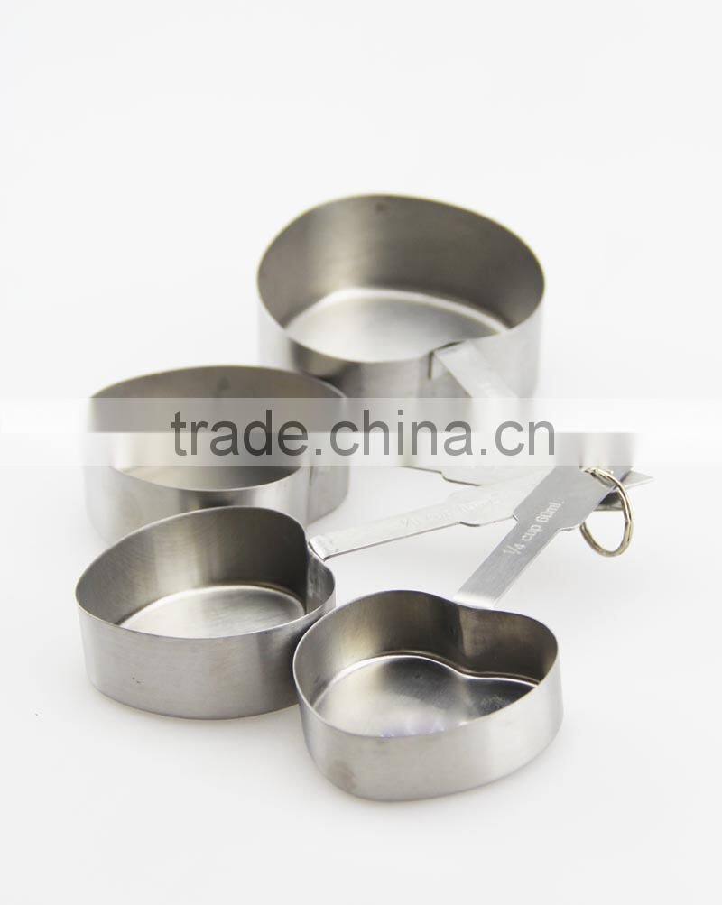 Stainless steel heart measuring cup