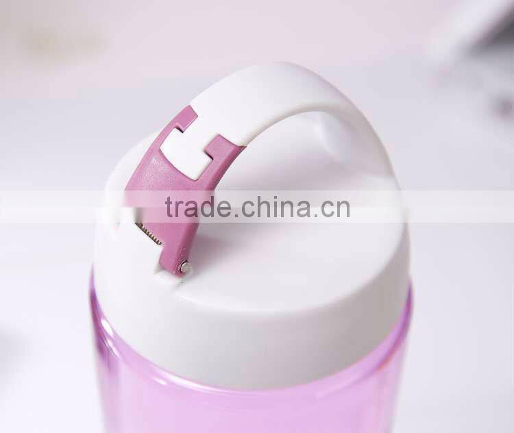 plastic water cup with lid, travel cup, sport bottle space bottle.600ml NO.8113
