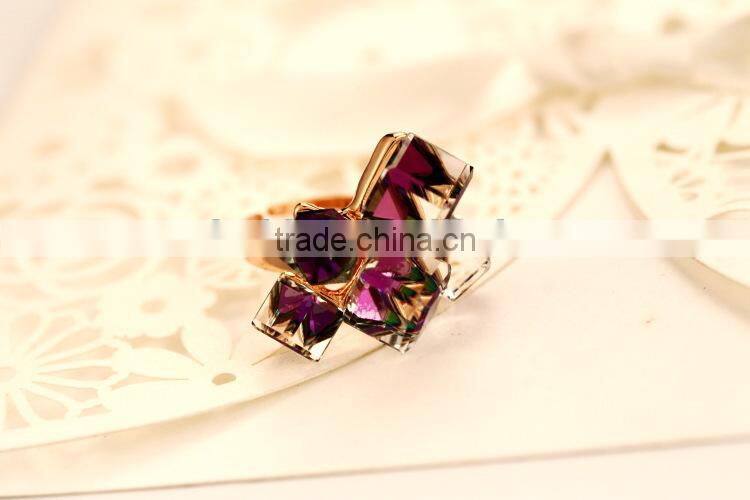 new design finger crystal chandelier ring, crystal napkin rings