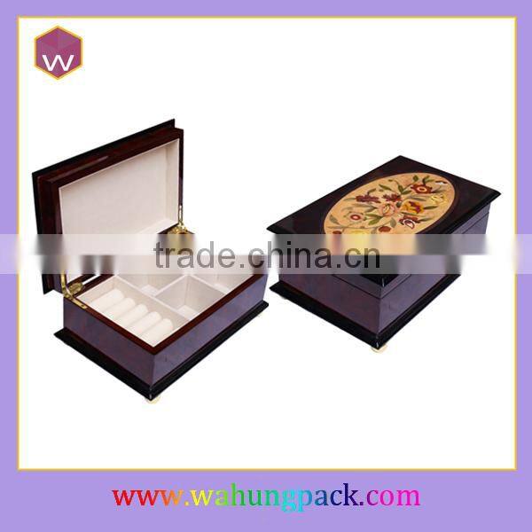 Antique Wood Music Box Glossy Painting Girl's Music Box With Lock Wholesale