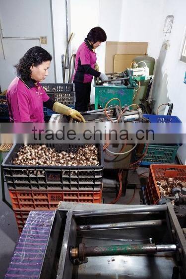 Sale good products from Taiwan brozne fittings tee reducing