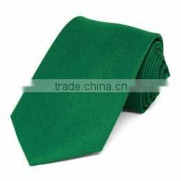 2016 hot selling solid green colored plain blank silk tie for men