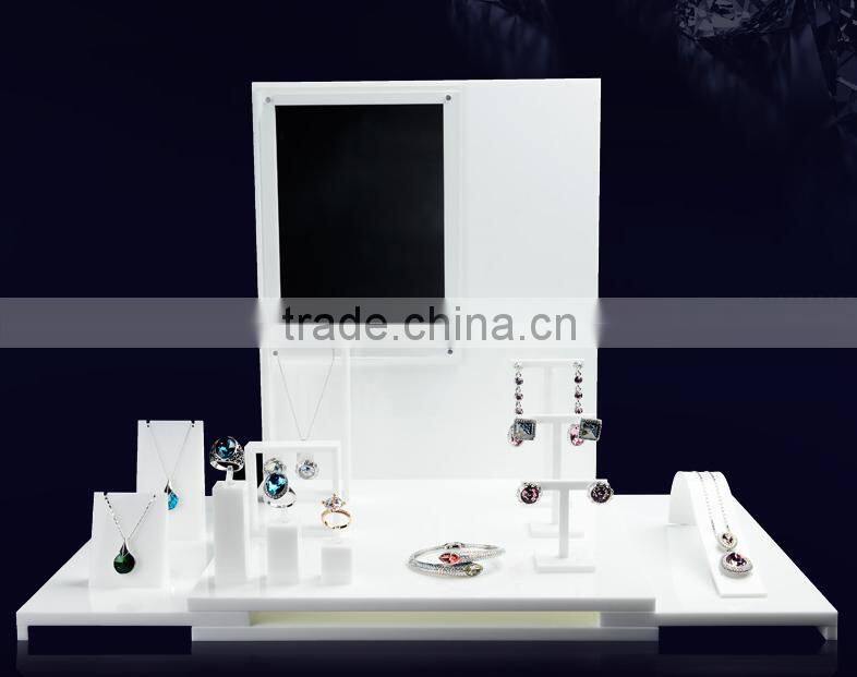 custom acrylic jewelry display cases rack