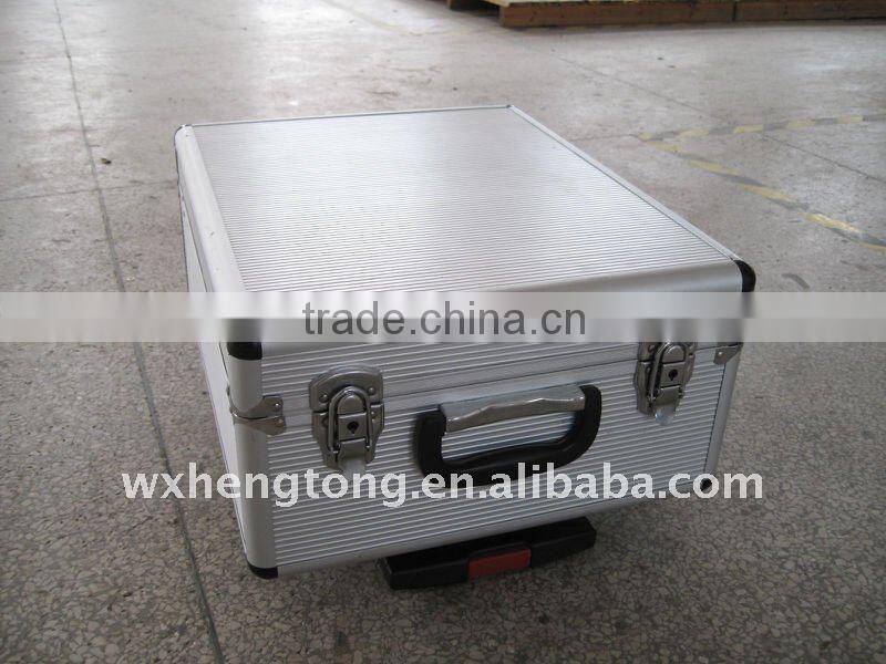 Aluminum Tool Case with Wheels