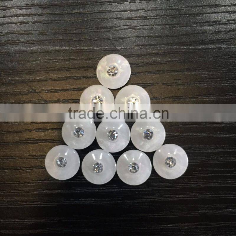 Combined button for shirts