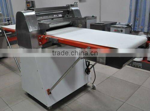 Semi-automatic dough roller for crisp CG-500