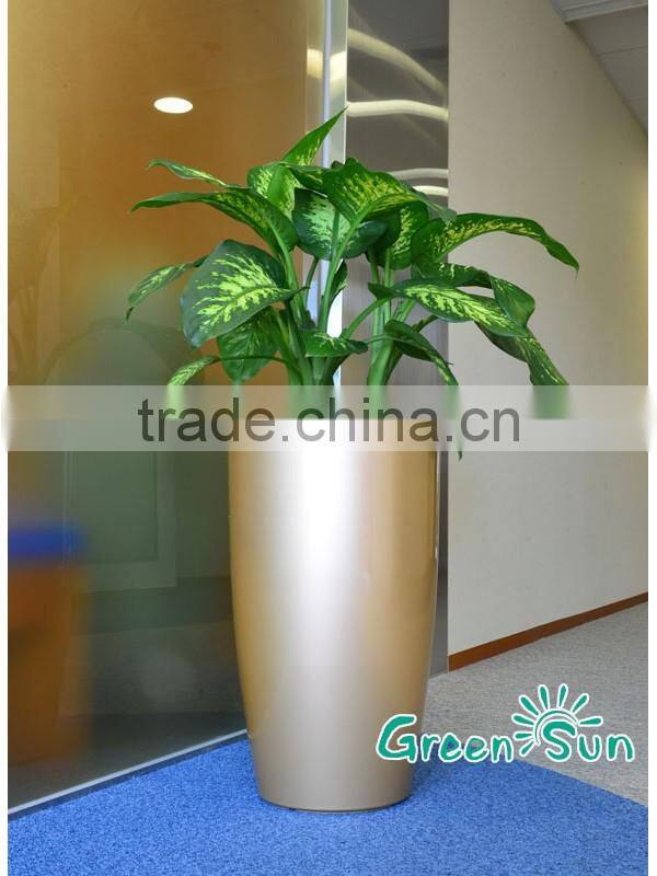 Plastic flower planter pots for home and garden