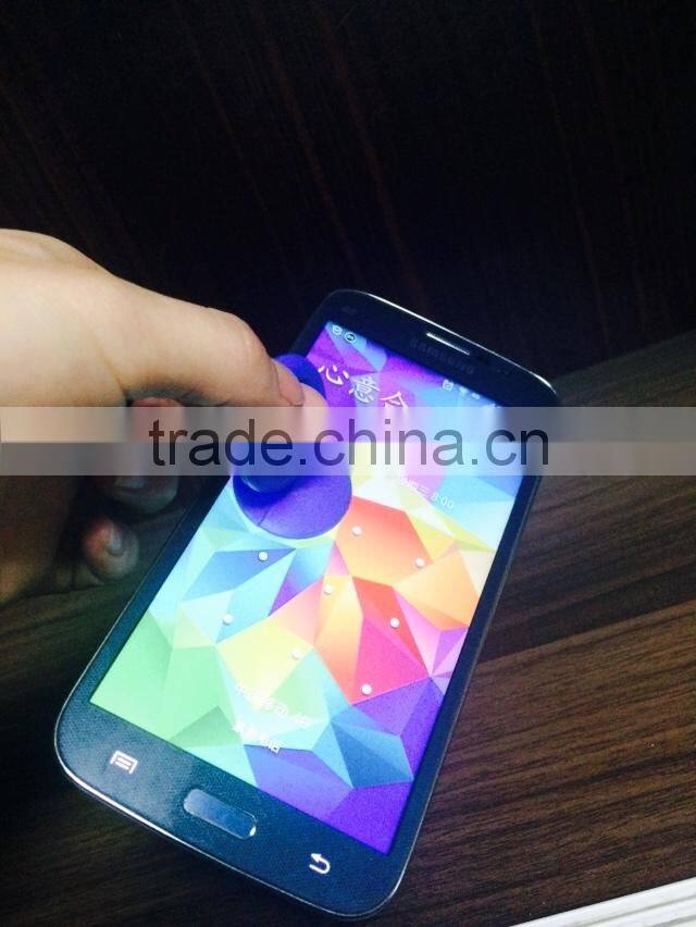 Silicone magnet Silicone Material and No Charger mobile phone holder