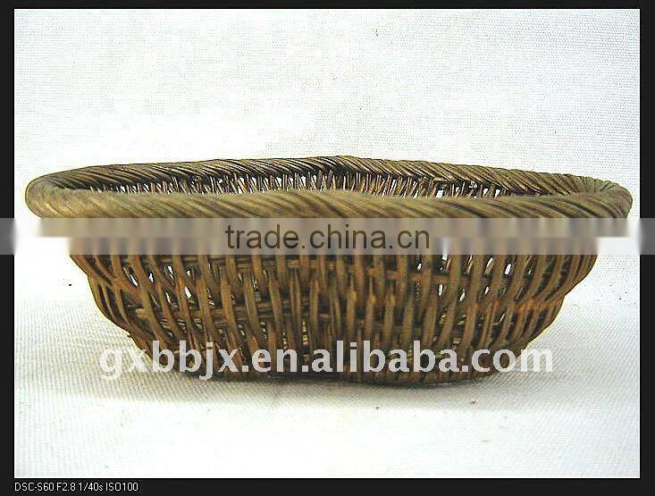 Heart shaped rattan weave storage rattan vagetable trays set of two