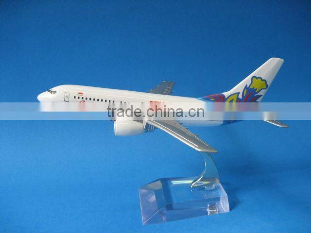 Metal B737-300 Batavia air airplane model