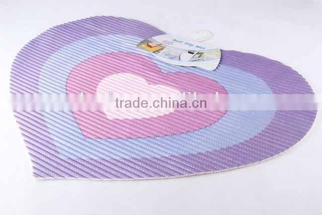 Heart shaped printed EVA anti slip bathroom mat