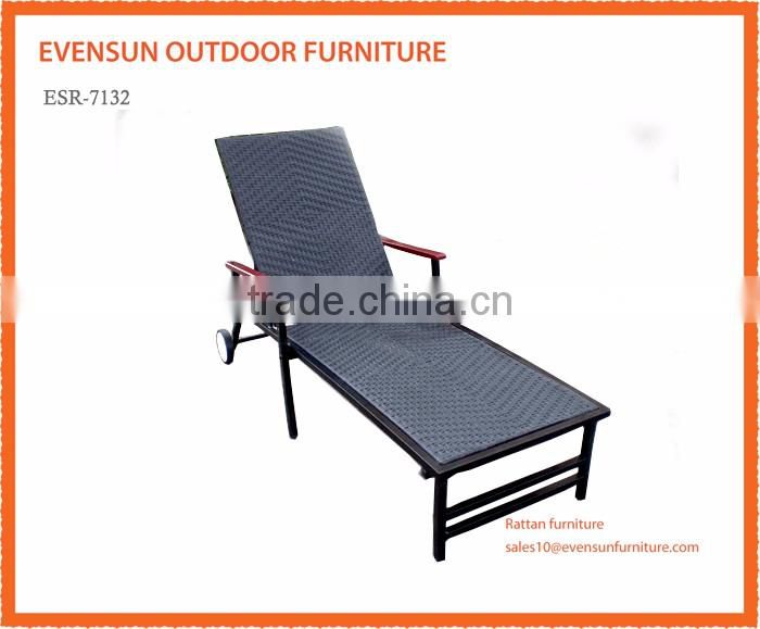 Partner Import Rattan Wicker Sun Lounge Swimming Pool Lounge Chair