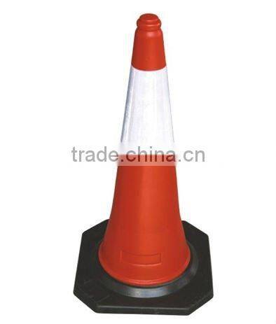 PVC and Rubber Reflective Base Traffic Cone With Red and White Color