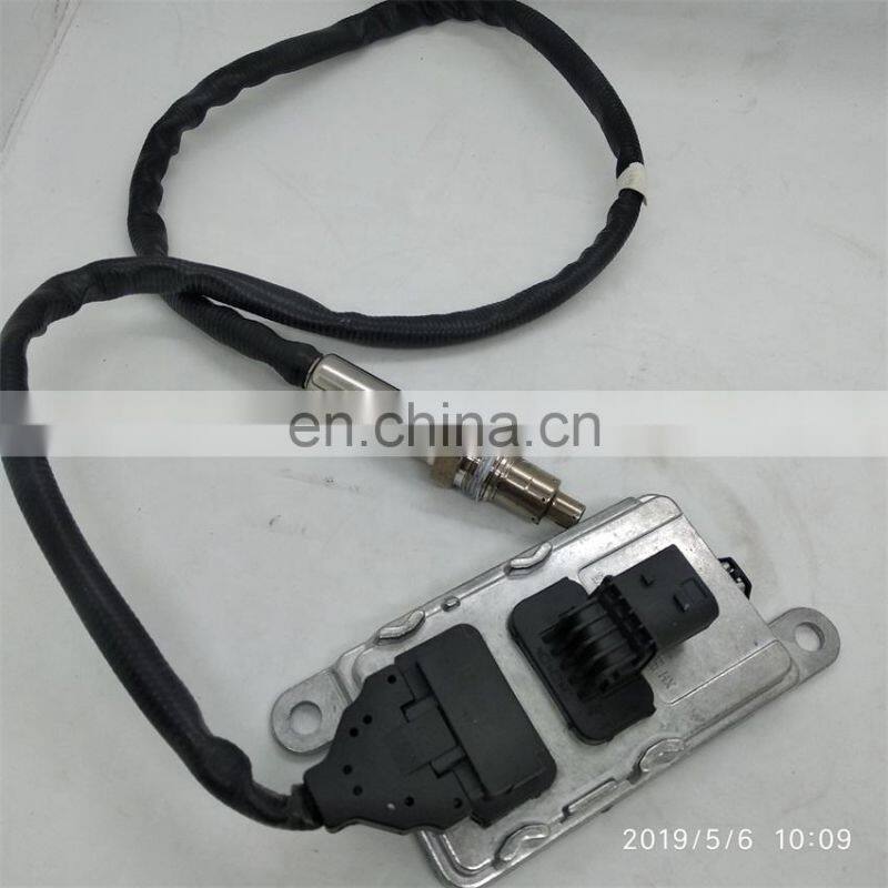 Truck Spare Parts 4326868 5WK96752C NOX SENSOR