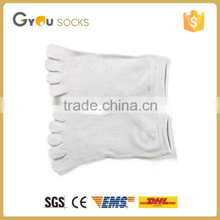 white Pilates Grip Socks Toe Yoga Sock
