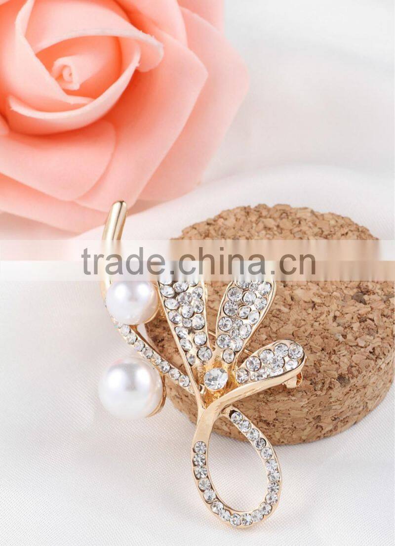 High Quaility Rhinestone Flower Brooch pin,Flower Pearl Buckle For Invitation