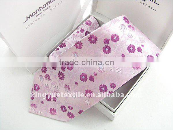 2011 pink silk tie