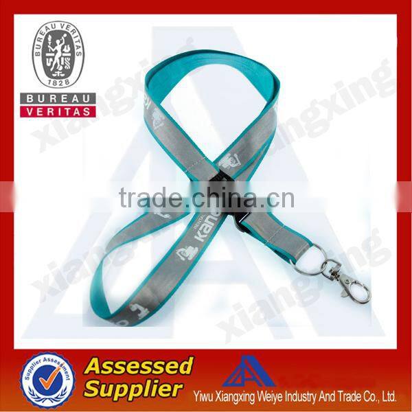 Factory direct selling Symbolic leding designed fashion reflective lanyard in lanyard