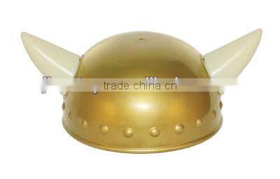 Mini party hat with plastic knives