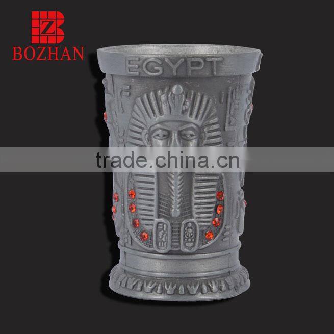 Custom zinc alloy cup with diamond, use souvenir