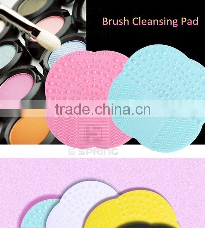 Mini Cosmetic Brush Washing Scrubber with Suction Cup Silicone Makeup Brush Cleaning Pad