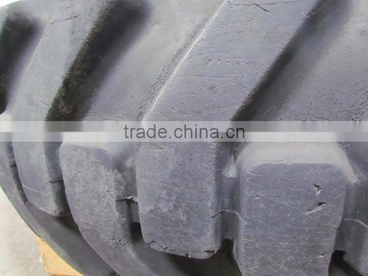 Industrial tractor tyre R4 16.9-24