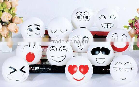 Supply creative fashion Colorful QQ expression lamp / Night Light